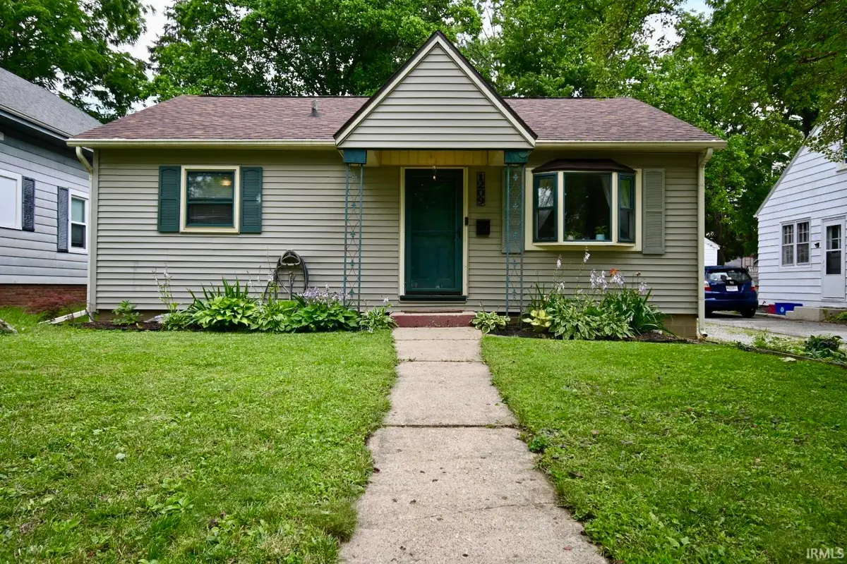 1209 S 14th Street, Lafayette, IN 47905 - #1