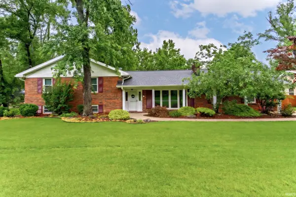 12 Caranza Drive, Evansville, IN 47710