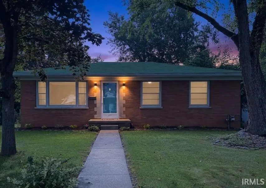 817 Varner Street, Evansville, IN 47720 - #1
