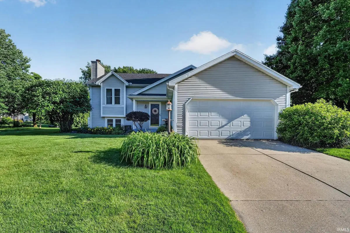 11664 Red Oak Drive, Granger, IN 46530 - #1