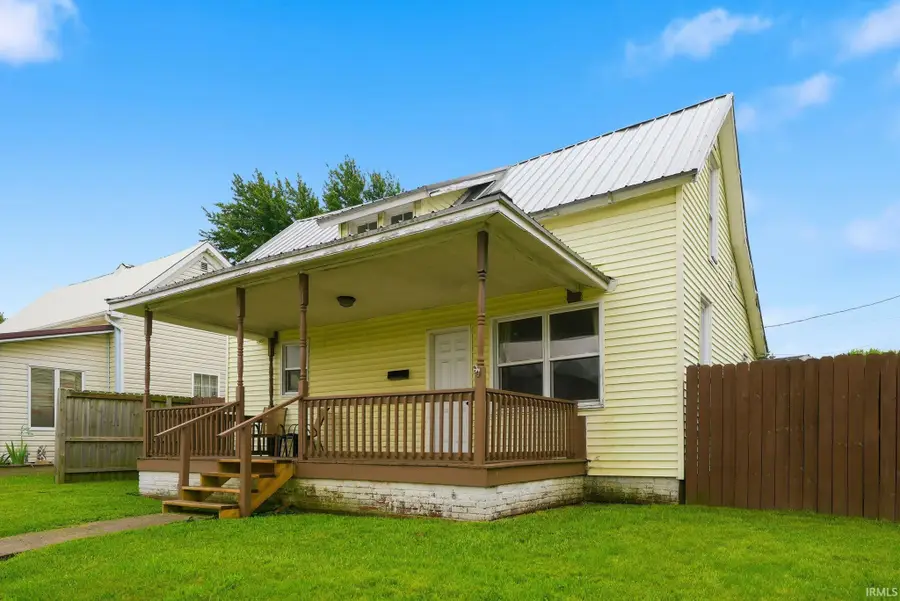 901 E Market Street, Crawfordsville, IN 47933 - #2