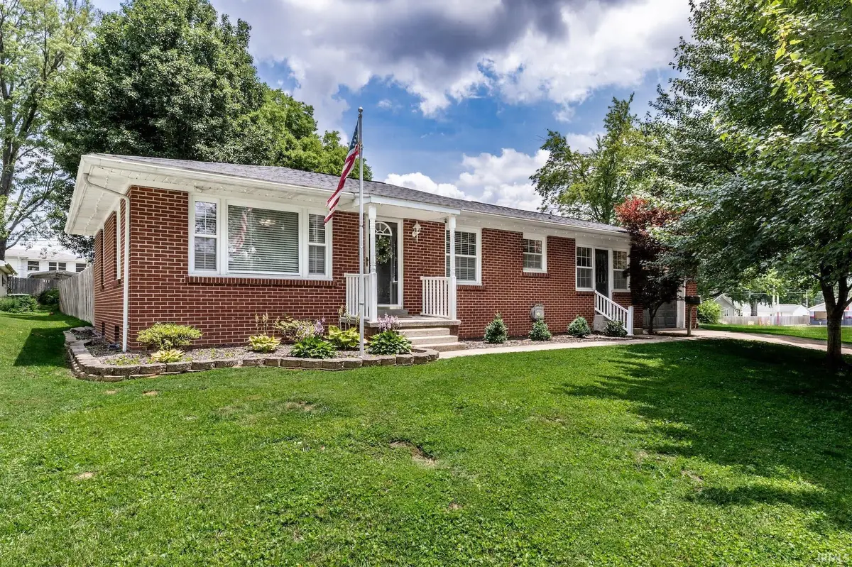 1516 S Helfrich Avenue, Evansville, IN 47712 - #1