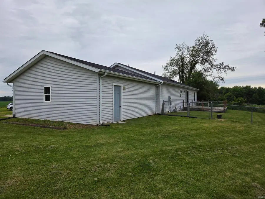 15493 S County Line Road, Syracuse, IN 46567 - #2