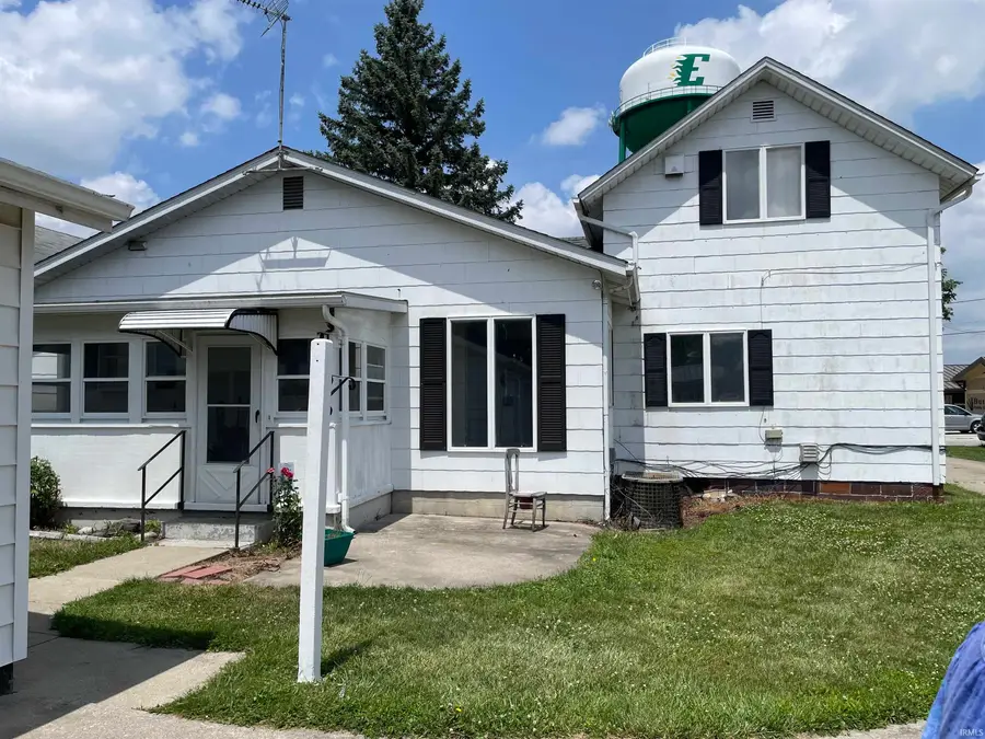 112 W Willow Street, Butler, IN 46721 - #3