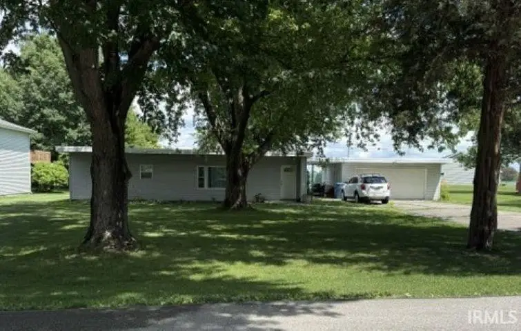 2024 Bradford Drive, Auburn, IN 46706 - #1