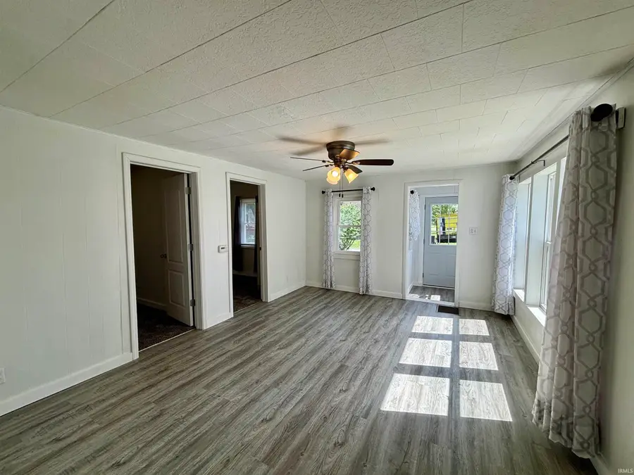 5688 W 665 N, Winamac, IN 46996 - #2