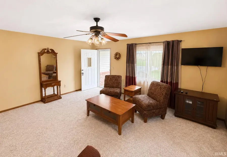 2 Woodmere Drive, Washington, IN 47501 - #3