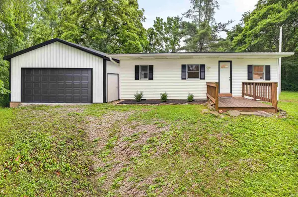 6352 W Woodland Road, Ellettsville, IN 47429