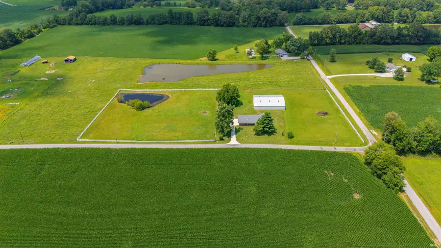 2444 Metzger Road, Boonville, IN 47601 - #2