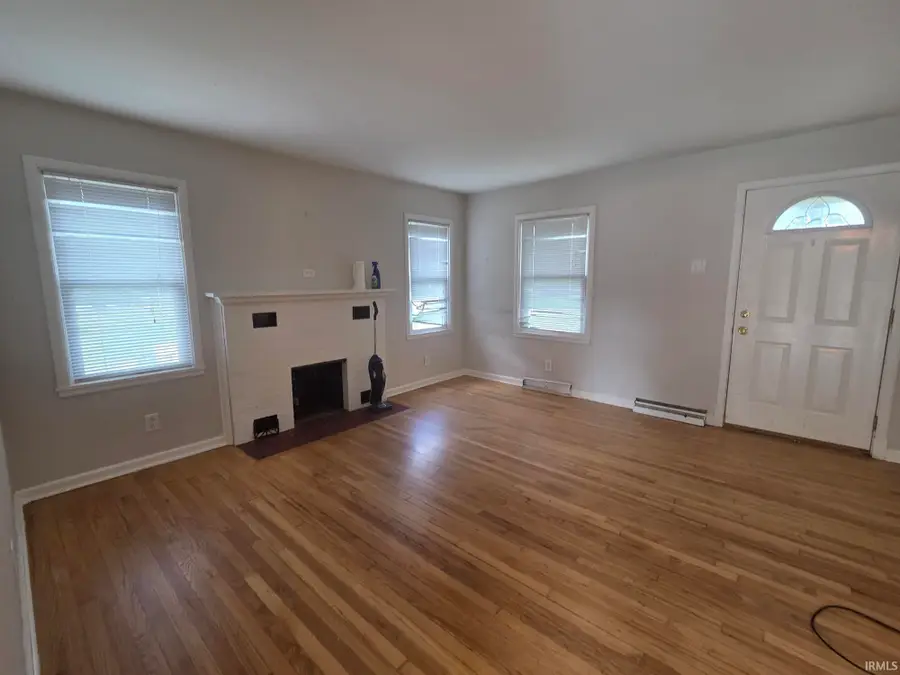 19700 Hildebrand Street, South Bend, IN 46614 - #3