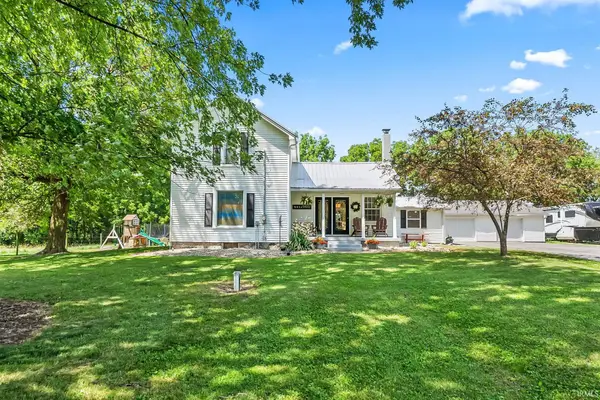 8256 N Angling Road, Kendallville, IN 46755