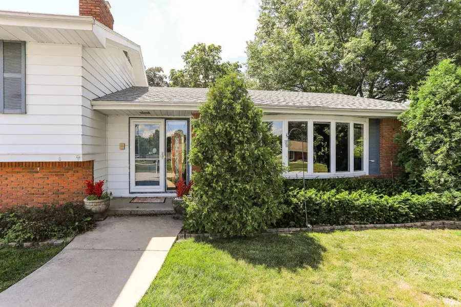 6505 Stony Brook Drive, Fort Wayne, IN 46835 - #3