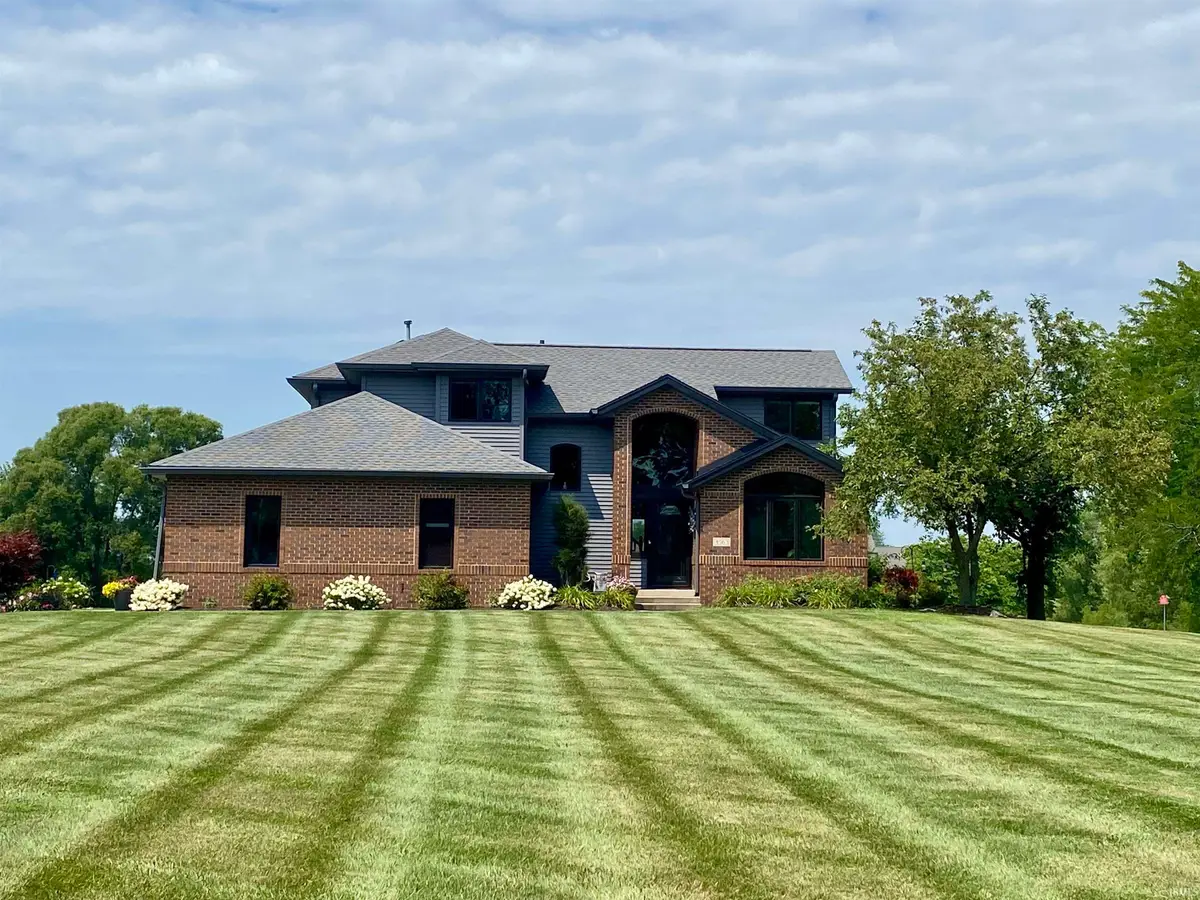 3563 Franklin Dr Drive, Auburn, IN 46706 - #1