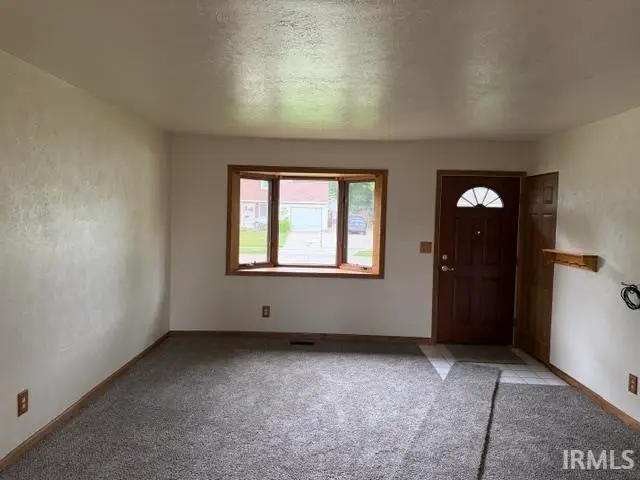 1952 Renfrew Drive, South Bend, IN 46614 - #3