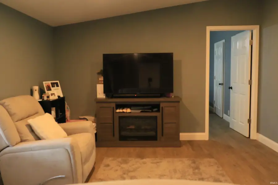 1411 W Walnut Street, Washington, IN 47501 - #2
