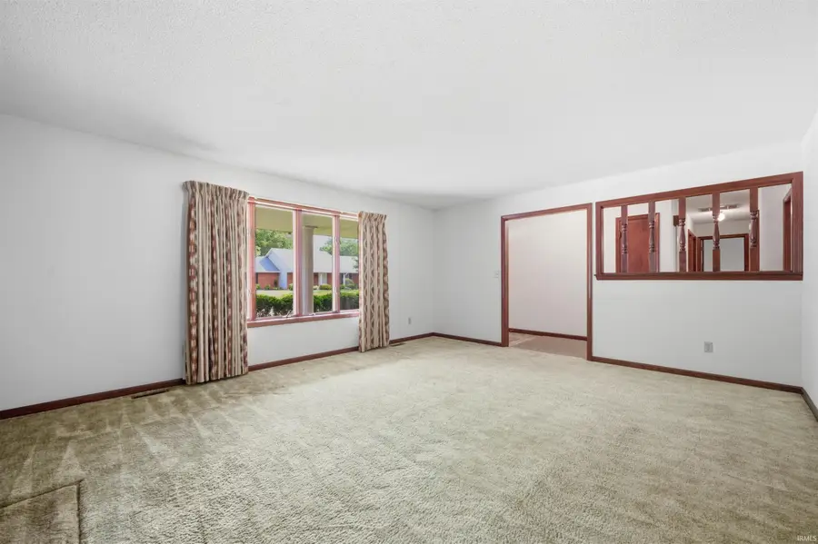 2211 W Woodmont Drive, Muncie, IN 47304 - #3