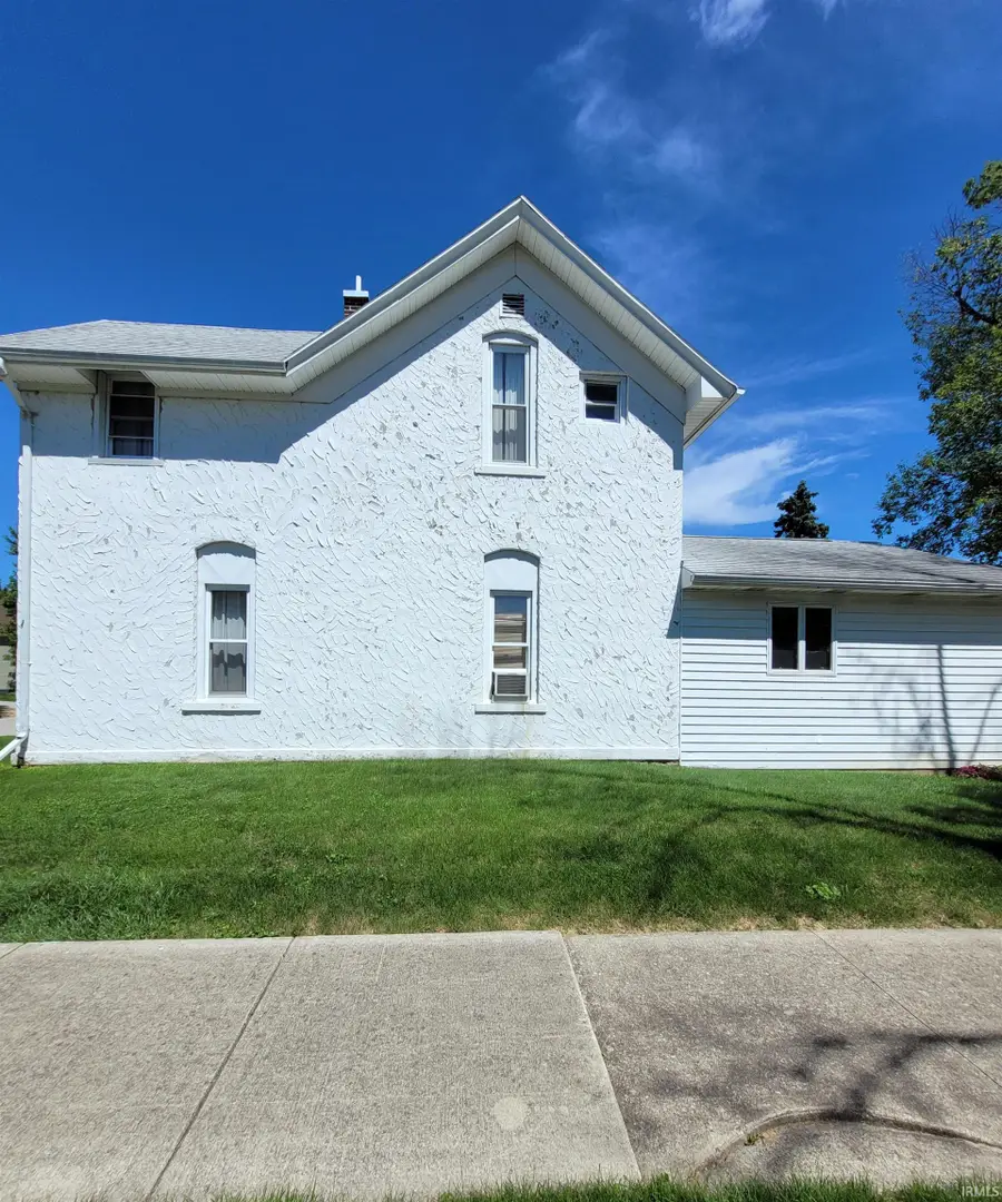 126 W Walnut Street, Flora, IN 46929 - #2