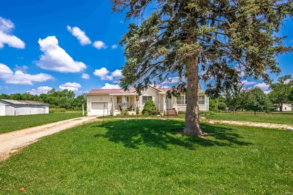 740 E Powers Street, Albany, IN 47320