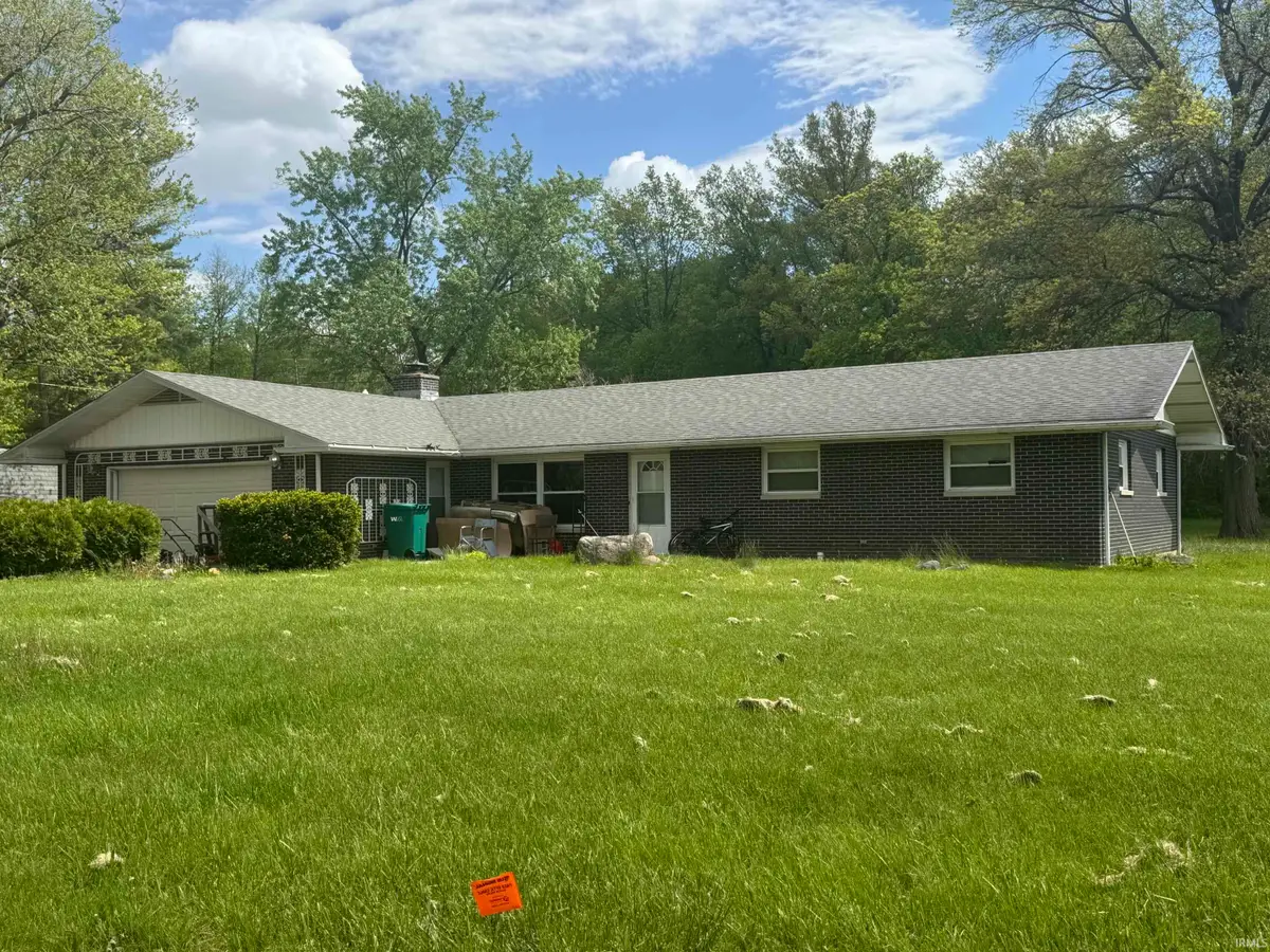 6004 E Paulding Road, Fort Wayne, IN 46816 - #1