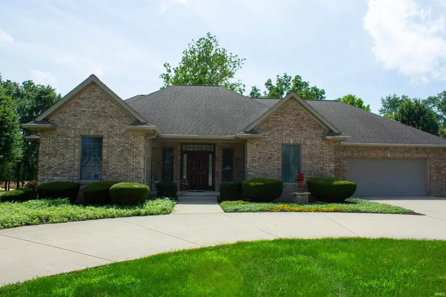 520 N Monroe Street, Williamsport, IN 47993 - #2