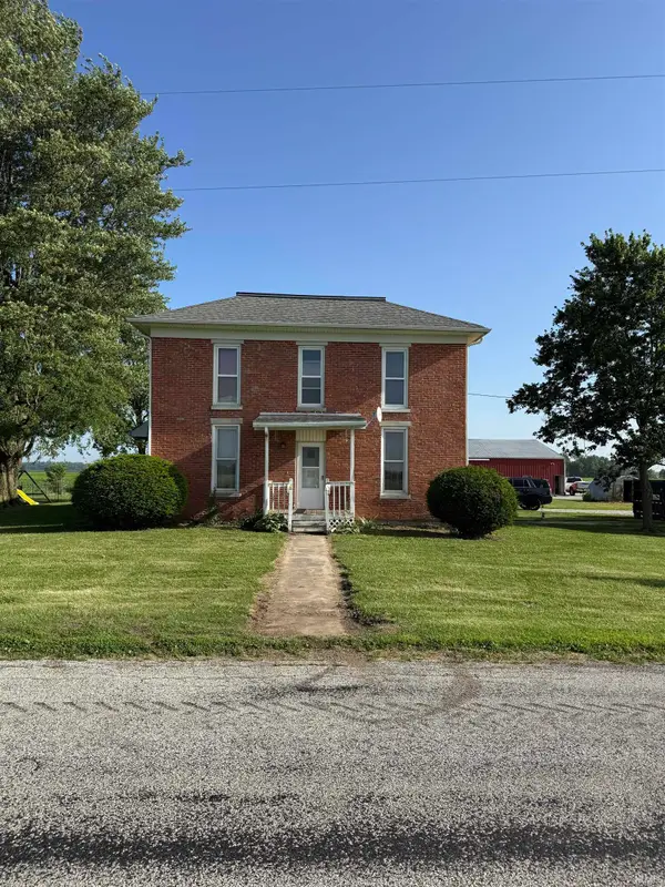 721 E 100 S, Huntington, IN 46750