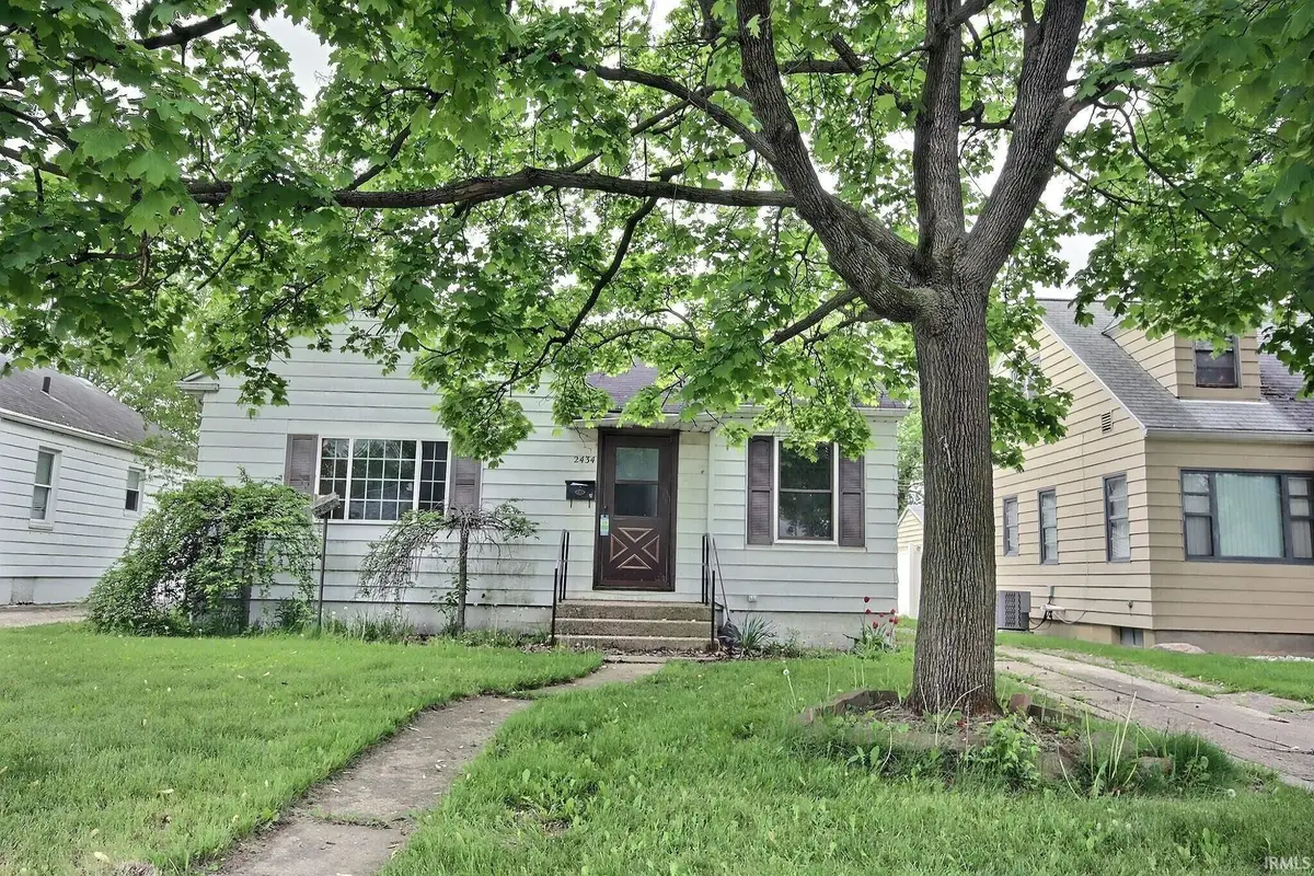 2434 Carlton Court, Fort Wayne, IN 46802 - #1