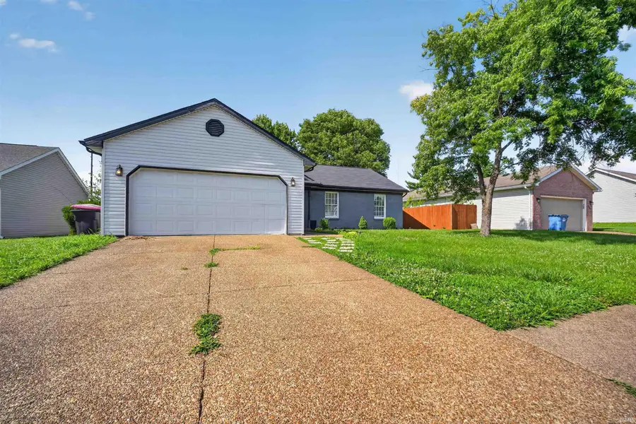 9566 Rabbit Run Drive, Newburgh, IN 47630 - #3