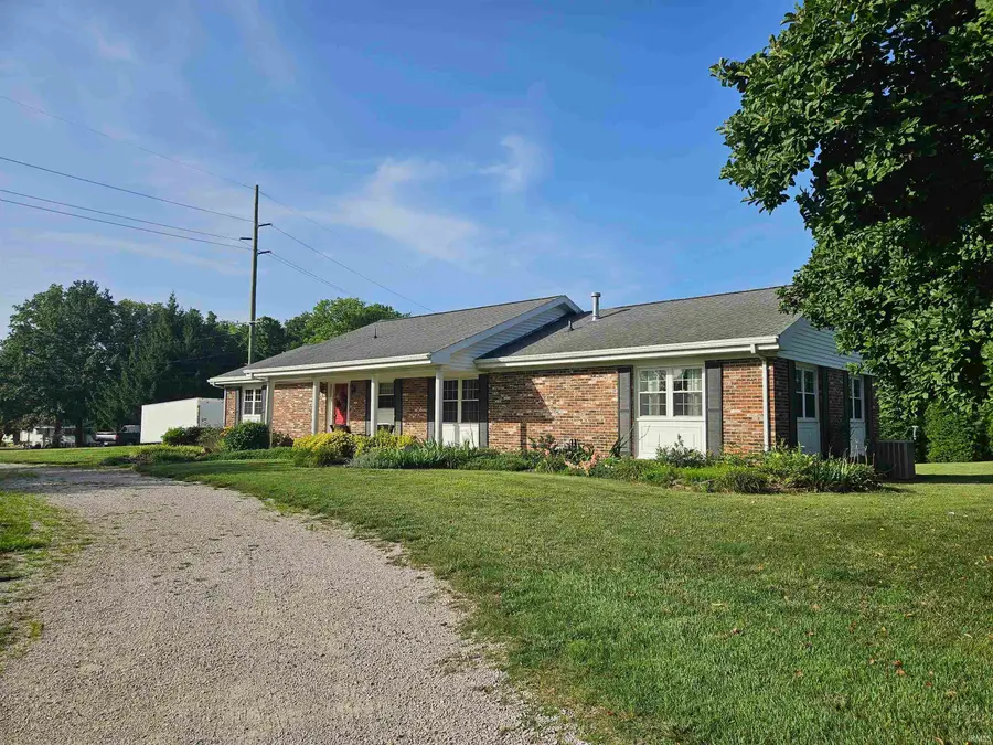 1643 Spruce Drive, Vincennes, IN 47591 - #3