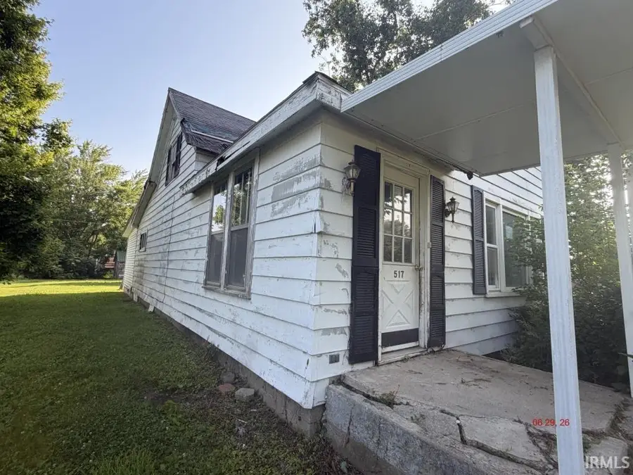 517 E 4th Street, Hartford City, IN 47348 - #2