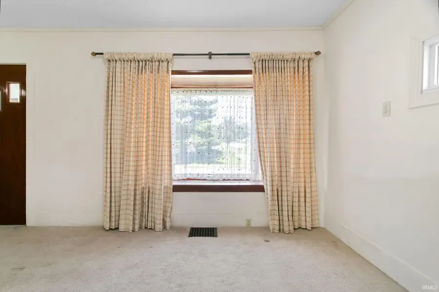 1906 Sarah Street, Mishawaka, IN 46545 - #2