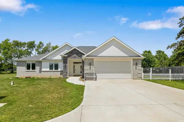 9883 Gerig Road, Leo, IN 46765
