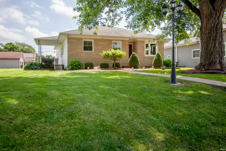 207 S Franklin Street, Lynn, IN 47355 - #2