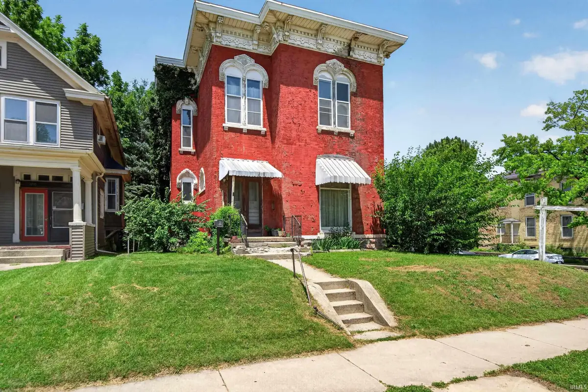 1012 E Broadway, Logansport, IN 46947 - #1