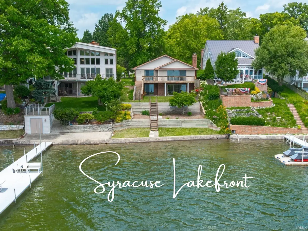 727 E Northshore Drive, Syracuse, IN 46567 - #1