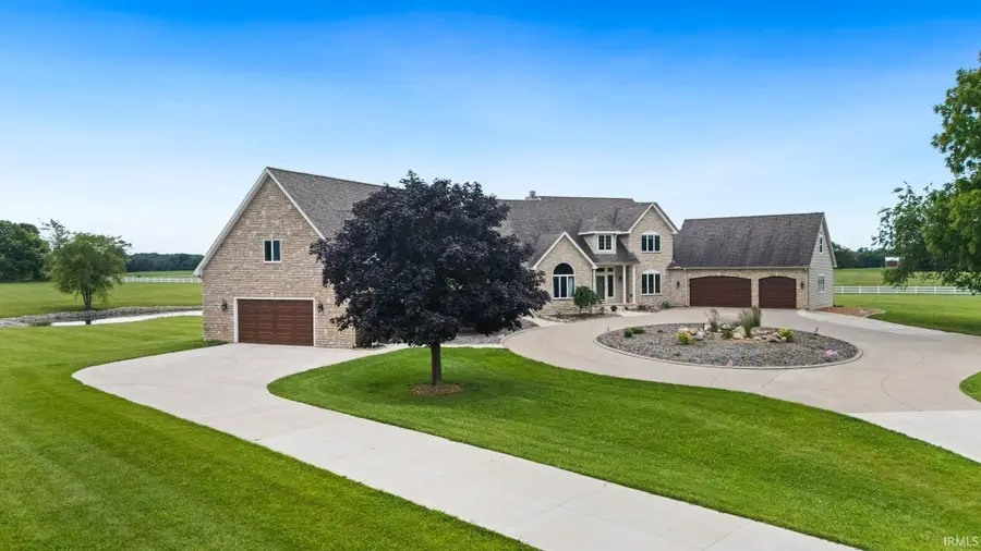 3631 E Pierceton Road, Warsaw, IN 46580 - #2