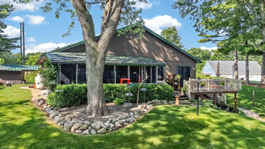 6625 N 270 E, Howe, IN 46746 - #3