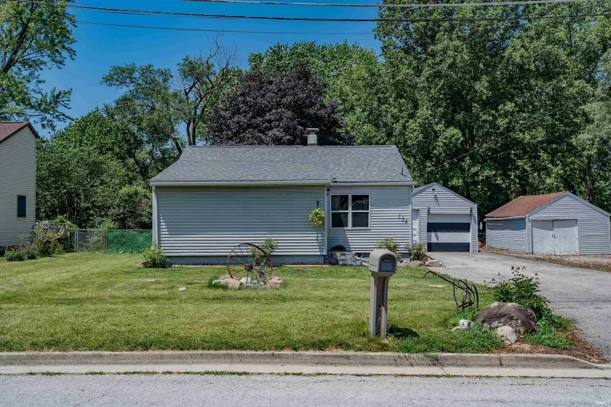 154 Court Street, New Haven, IN 46774 - #1