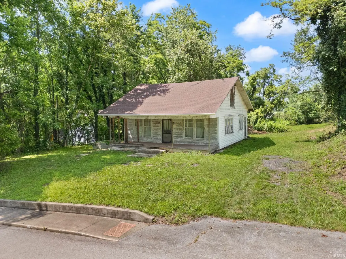 7550 Main St Sw, New Amsterdam, IN 47110 - #1