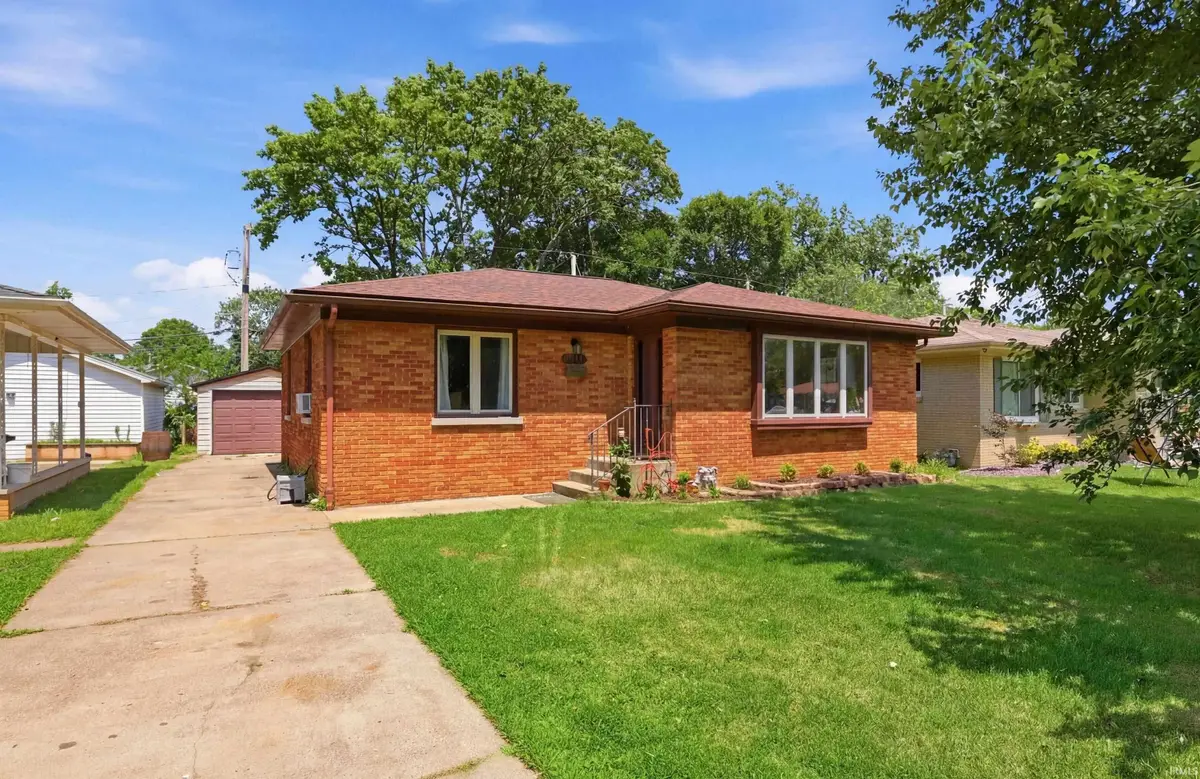 2116 Southeast Boulevard, Evansville, IN 47714 - #1