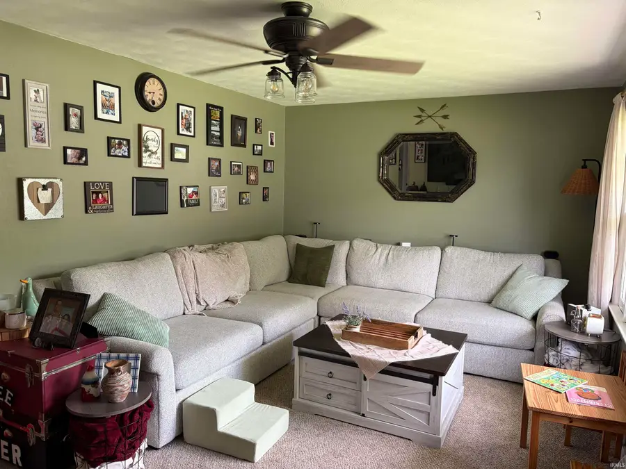 825 W Lowell Avenue, Mishawaka, IN 46545 - #2