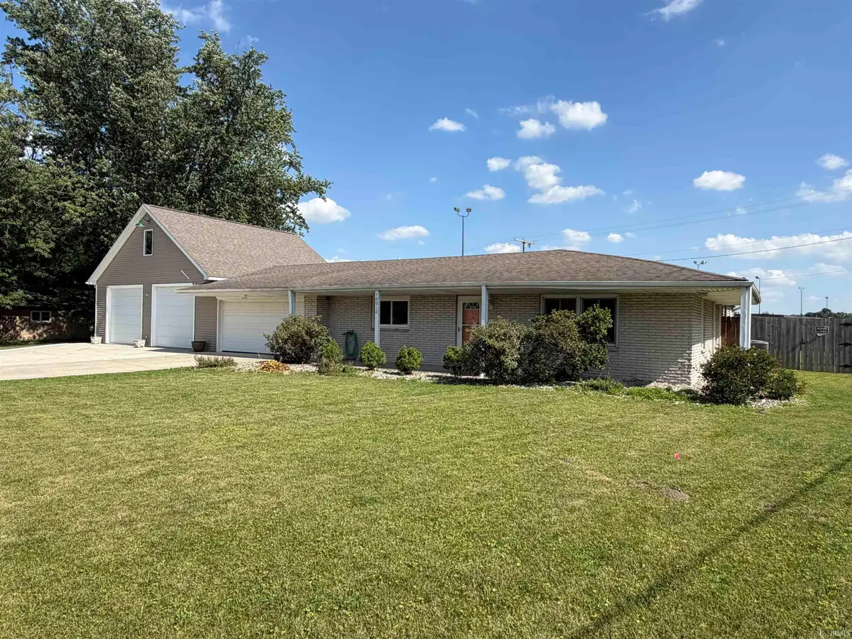 10012 Hosler Road, Leo, IN 46765 - #1