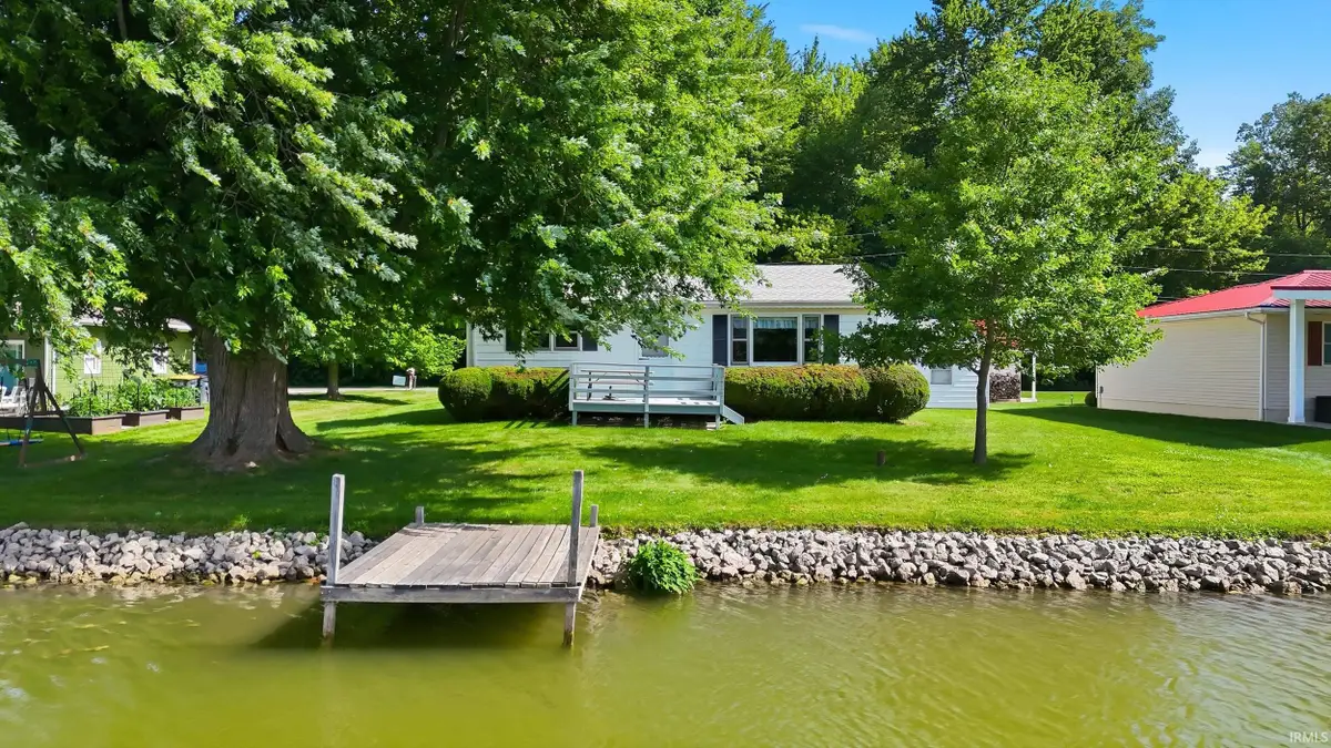 1130 E 670 S, Wolcottville, IN 46795 - #1