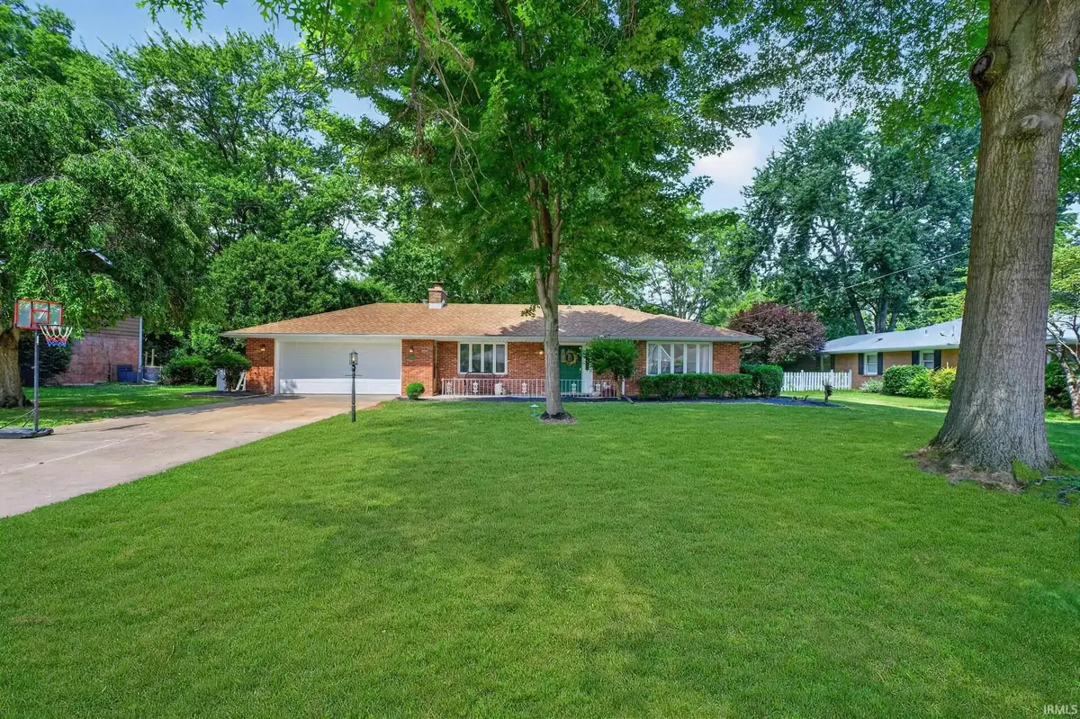 213 N Bayberry Lane, Muncie, IN 47304 - #1