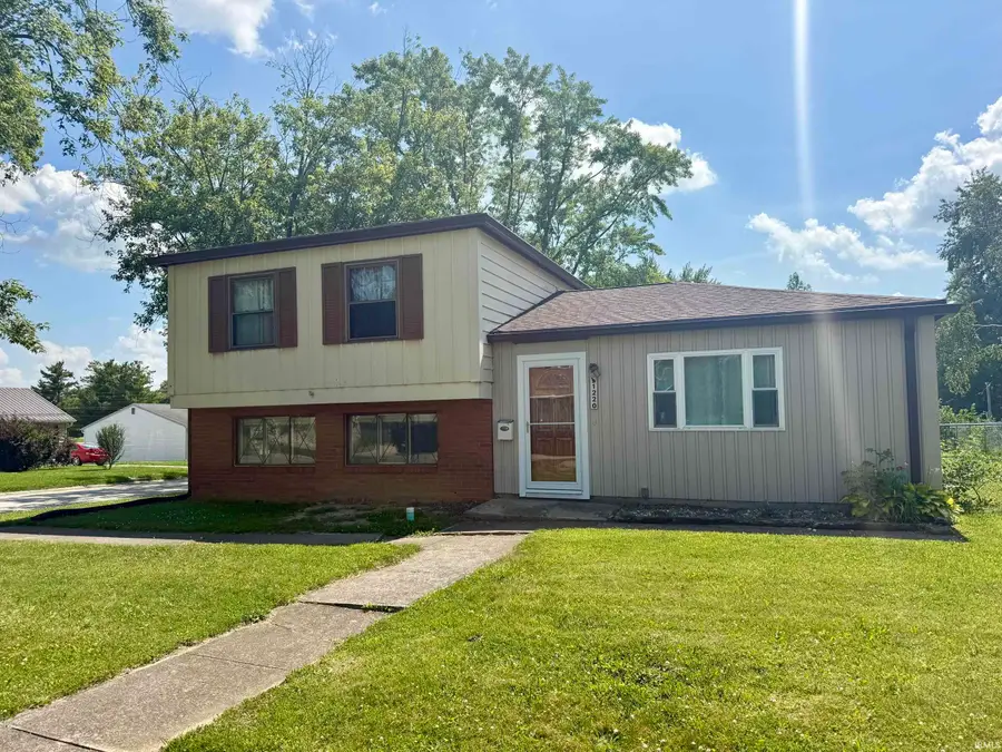 1220 N Lafontaine Street, Huntington, IN 46750 - #2