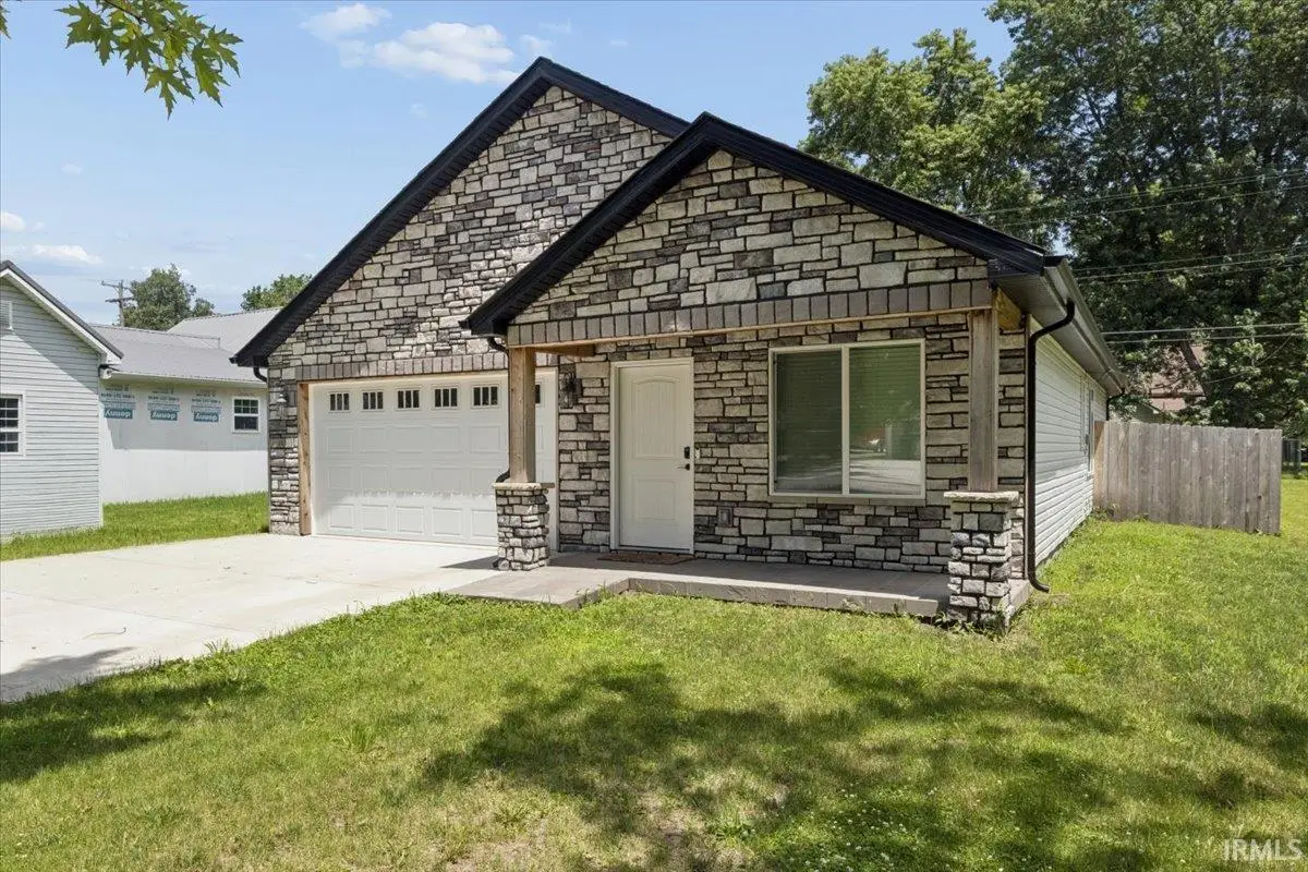 105 N Railroad Street, Colfax, IN 46035 - #1
