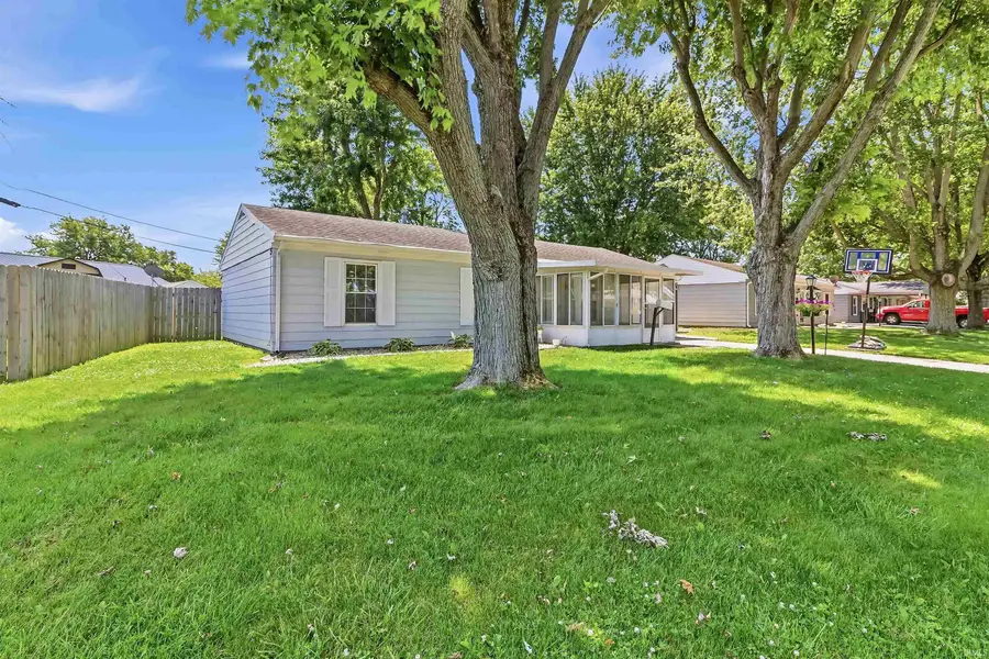 1809 W Westlea Drive, Marion, IN 46952 - #3
