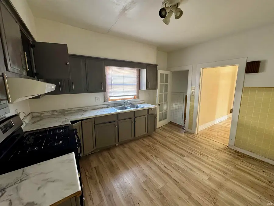 721 Bayard Park Drive, Evansville, IN 47713 - #3