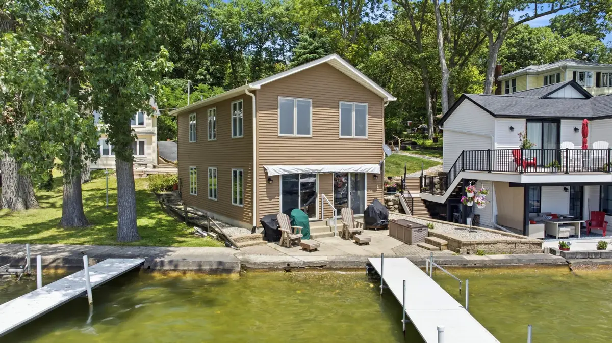 2687 W Sycamore Beach Road, Angola, IN 46703 - #1