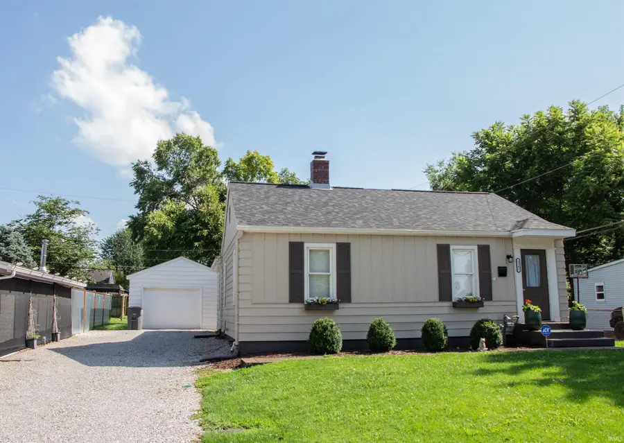 2141 Oakland Avenue, Evansville, IN 47711 - #2