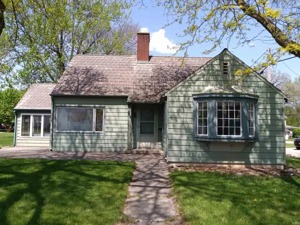 916 W Monroe Street, Decatur, IN 46733